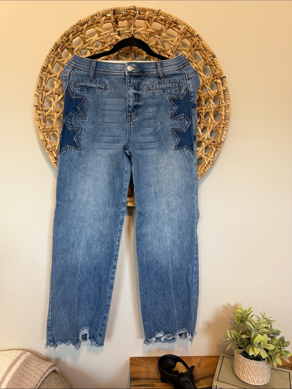 Casual Straight-Leg Blue Star-Detail Jeans